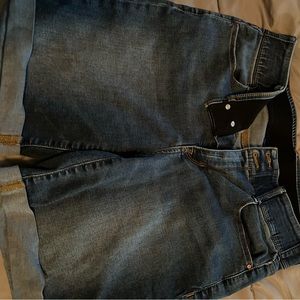 Apt 9 tummy control Bermuda shorts